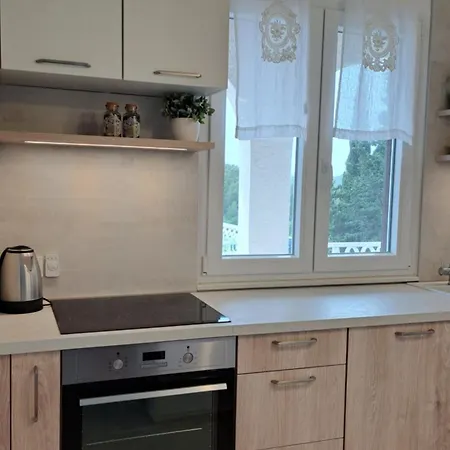 Apartment Stipe Drage