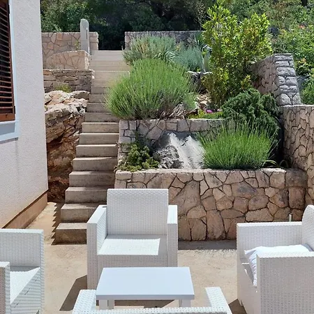 Stipe Apartamento Drage