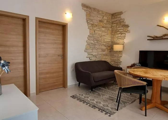 Stipe アパート ドラゲ